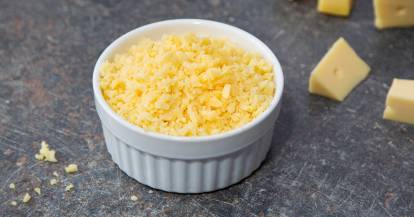 Käse reiben mit dem Monsieur Cuisine