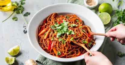 Spaghettisalat Teriyaki