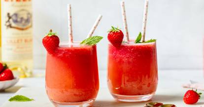 Erdbeerbowle mit Lillet