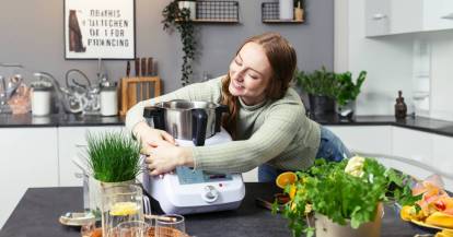 Isy mit Monsieur Cuisine