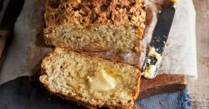 Schnelles Zwiebelbrot ohne Warten