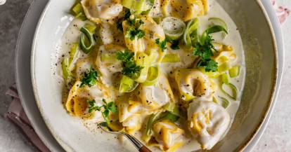 15-Minuten-Käse-Lauch-Tortellini