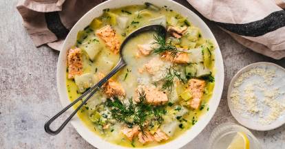 Leichte Wintersuppe mit Lachs