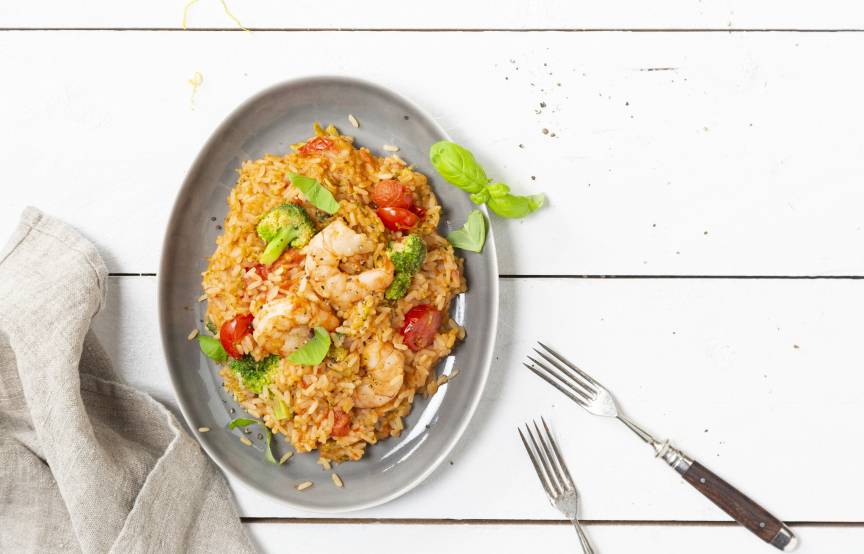 One-Pot-Reis mit Brokkoli und Garnelen