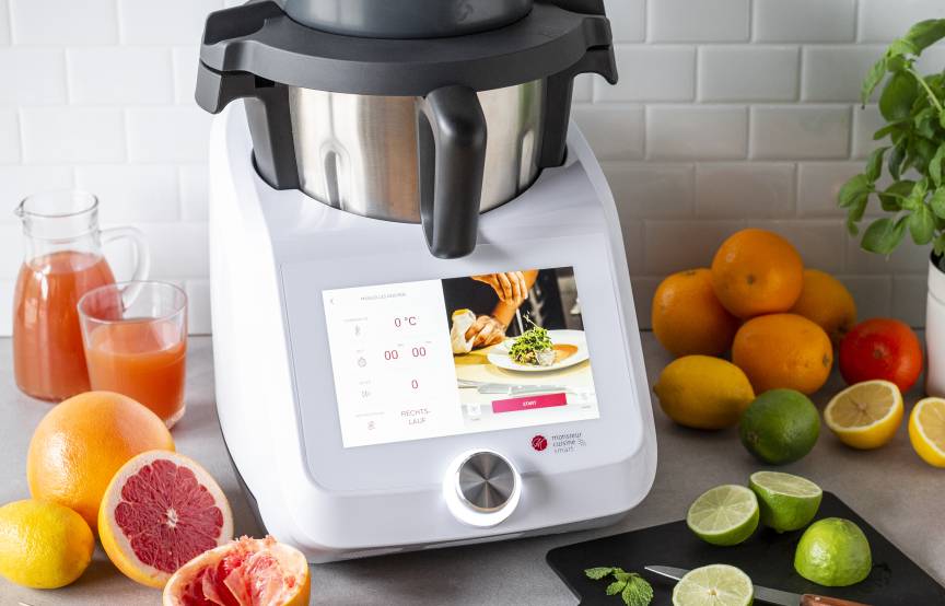 Saftpresse auf Monsieur Cuisine mit Obst 