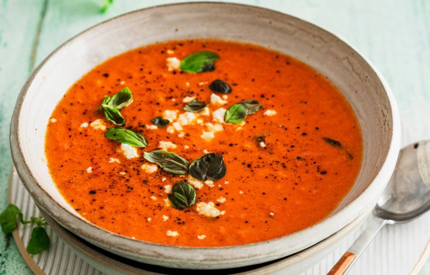 Tomatensuppe mit Feta
