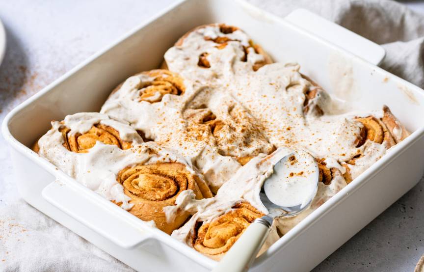 Pumpkin Spice Cinnamon Rolls