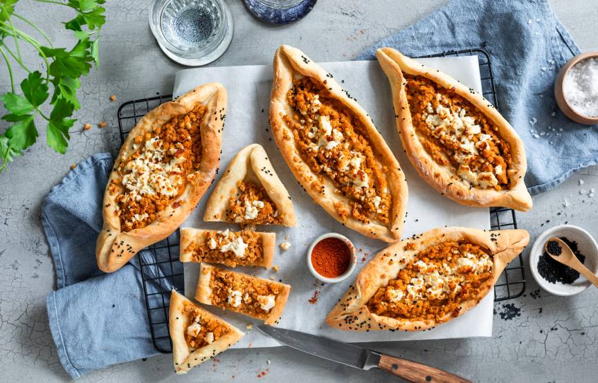 Vegane Rote-Linsen-Pide