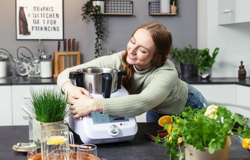 Isy mit Monsieur Cuisine