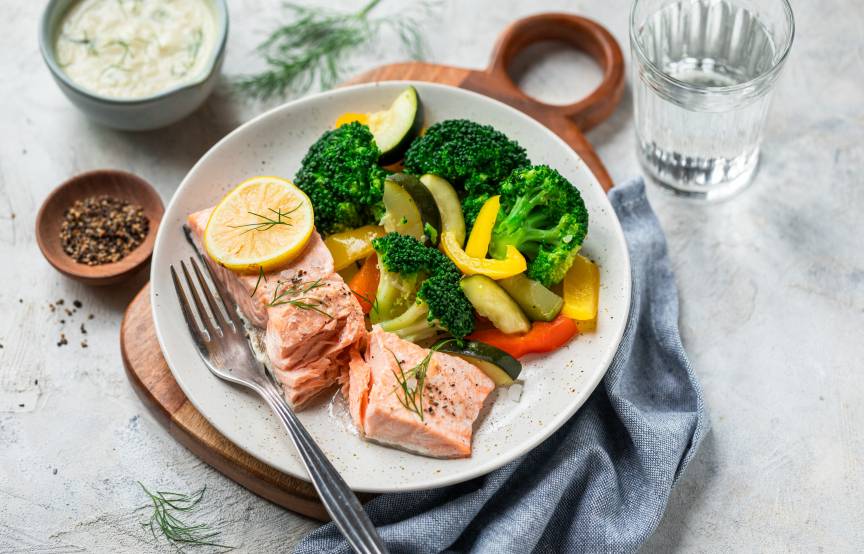 Lachs mit Gemüse