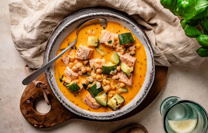 Italienische Lachssuppe