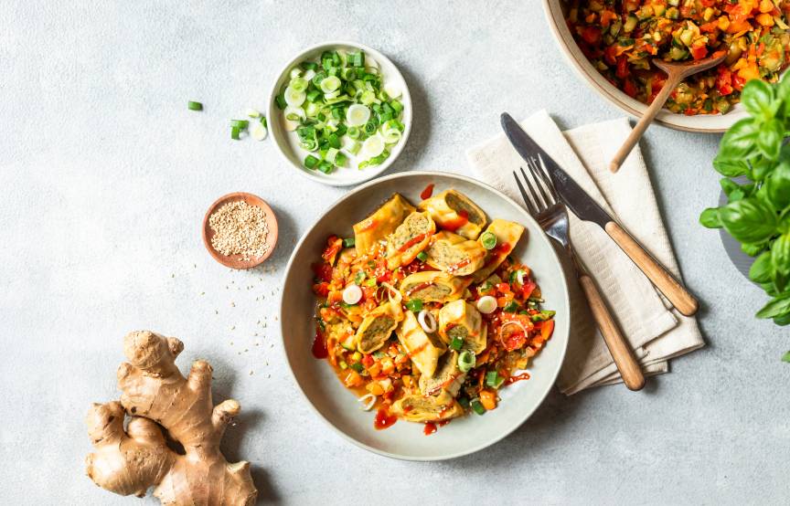 Asia-Salat mit Crispy Maultaschen