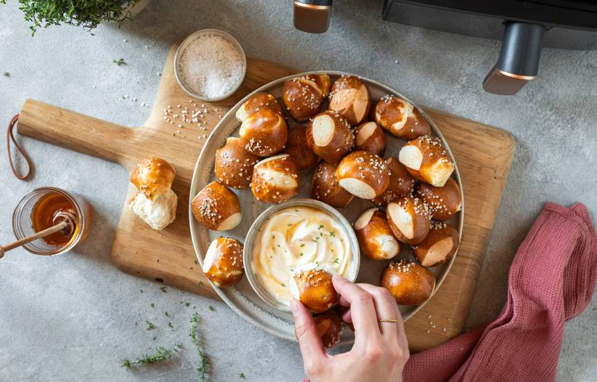 Pretzel Bites