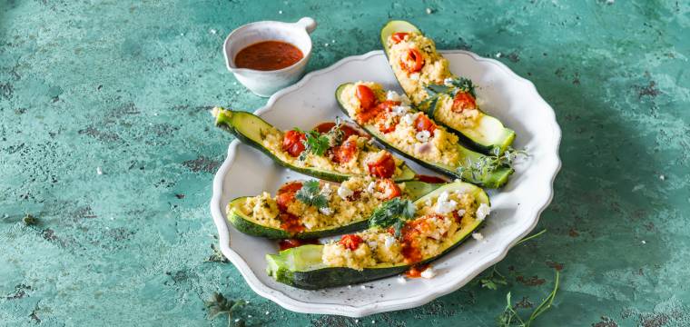 Gefüllte Zucchini mit Couscous Gefüllte Zucchini mit Couscous