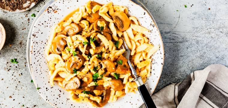 Spätzle mit Jägersoße Spätzle mit Jägersoße