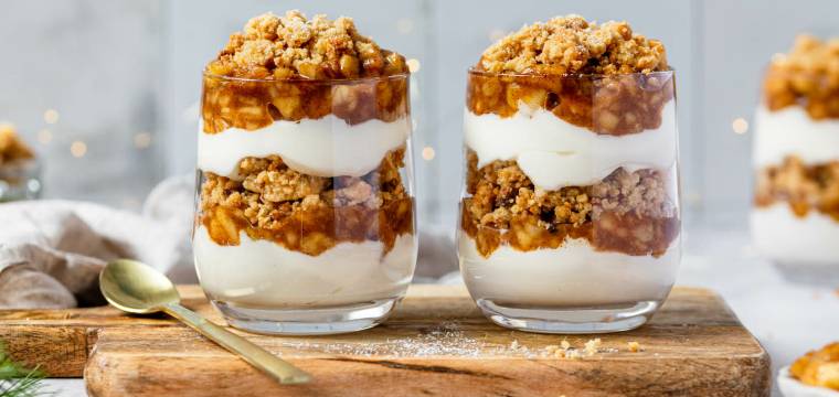 Bratapfel Crumble Schichtdessert
