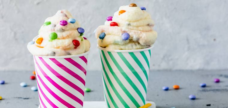 „McFlurry“ Eis mit „Smarties“