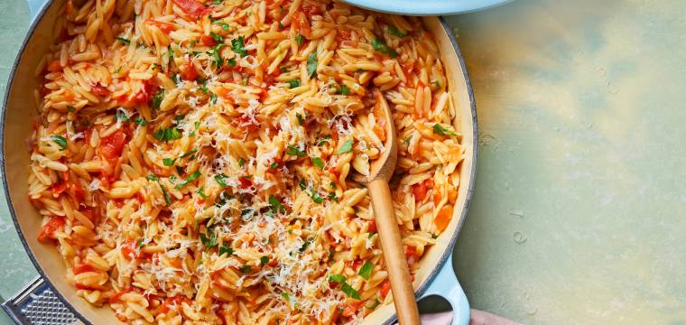 Schneller One-Pot-Tomaten-Orzo Schneller One-Pot-Tomaten-Orzo