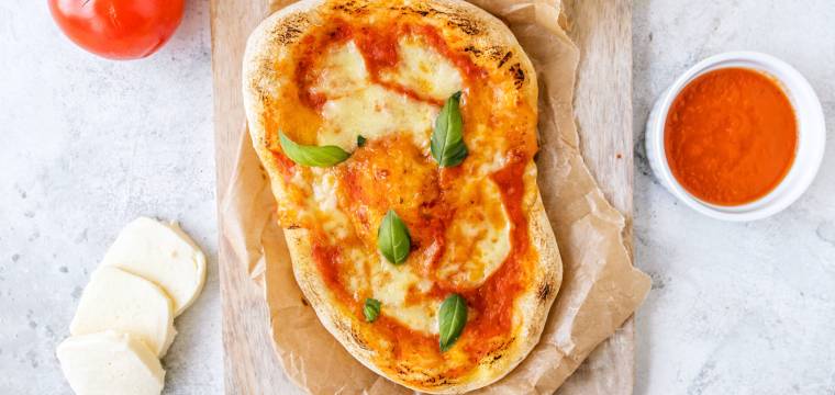 Pinsa Tomate-Mozzarella