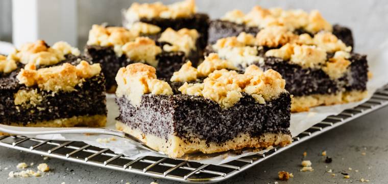 Mohnkuchen vom Blech mit Streusel Mohnkuchen vom Blech mit Streusel