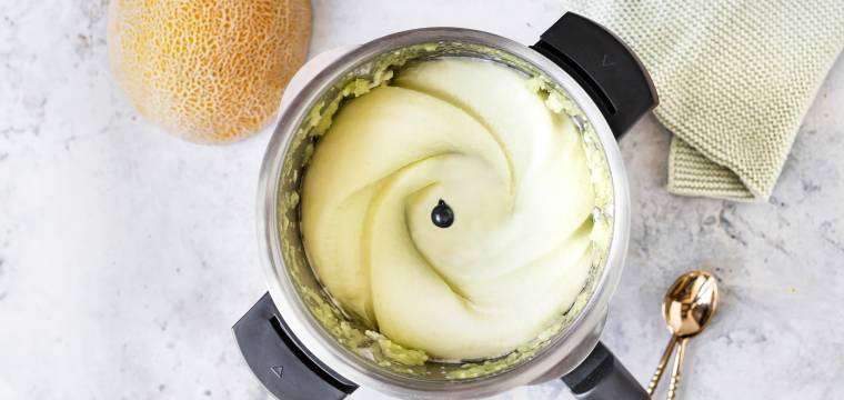 Veganes Melonen-Softeis