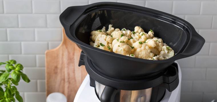 Blumenkohlröschen im Dampfgaraufsatz des Monsieur Cuisine Blumenkohlröschen im Dampfgaraufsatz des Monsieur Cuisine