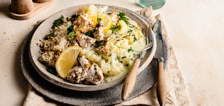 Leichtes Zitronen-Hähnchen mit Blumenkohlrahm