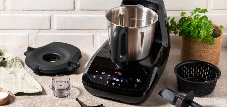 Monsieur Cuisine compact mit dem Zubehör