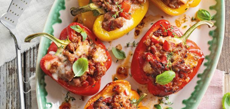 Gefüllte Paprika à la Caprese Gefüllte Paprika à la Caprese