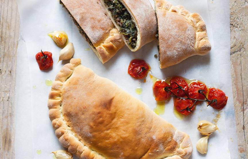 Hackfleisch-Spinat-Calzone mit dem Monsieur Cuisine | ZauberMix