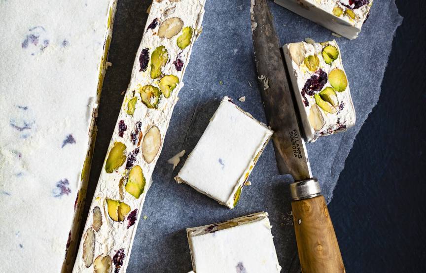 Mandel-Nougat im Monsieur Cuisine mit Cranberries | ZauberMix