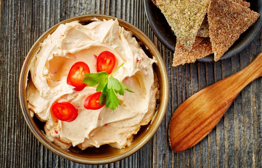 Mozzarella-Dip mit Frischkäse im Monsieur Cuisine | ZauberMix Mozzarella-Dip mit Frischkäse im Monsieur Cuisine | ZauberMix