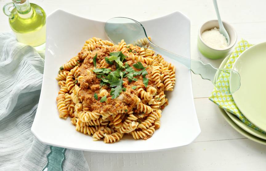 Nudeln mit Hackfleischsoße im Monsieur Cuisine | ZauberMix Club Nudeln mit Hackfleischsoße im Monsieur Cuisine | ZauberMix Club