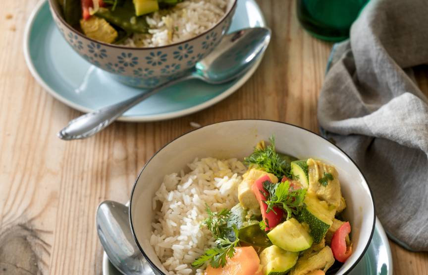 Putencurry mit Gemüse im Monsieur Cuisine | ZauberMix
