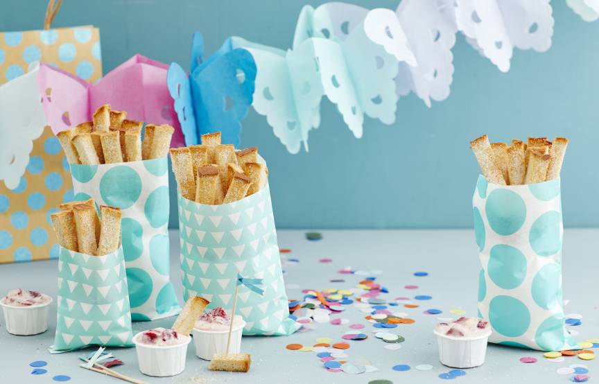 Süße Pommes mit Erdbeerquark aus dem Monsieur Cuisine | ZauberMix