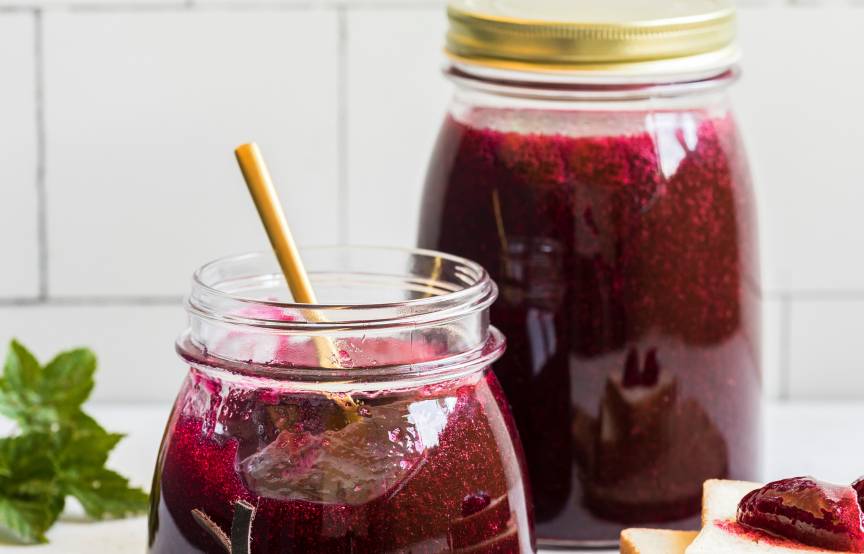 Schwarze Johannisbeermarmelade ohne Kochen mit Monsieur Cuisine | ZauberMix