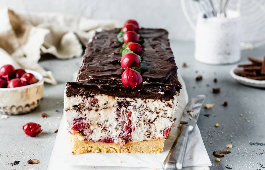 Stracciatella-Kirsch-Kuchen ohne Backen | ZauberMix