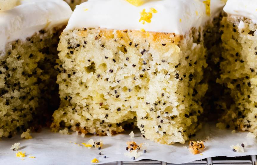 Zitronen-Mohn-Kuchen mit Quarkcreme | ZauberMix