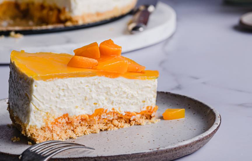 Pfirsichtorte ohne Backen mit Keksboden | ZauberMix