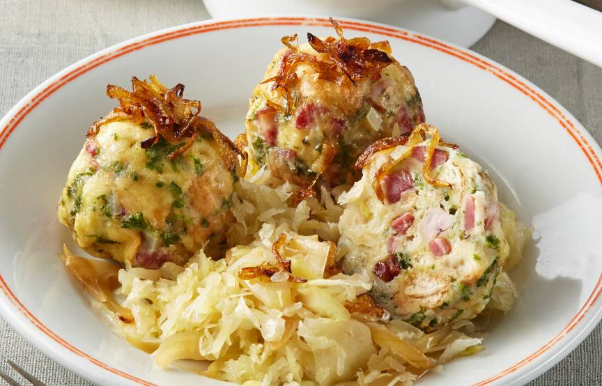 Knödel mit Krautsalat | ZauberMix
