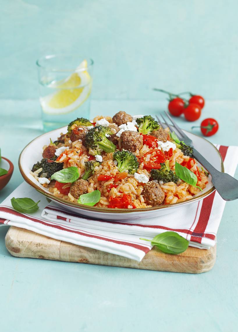 All-in-one-Reis mit Hackbällchen und Brokkoli