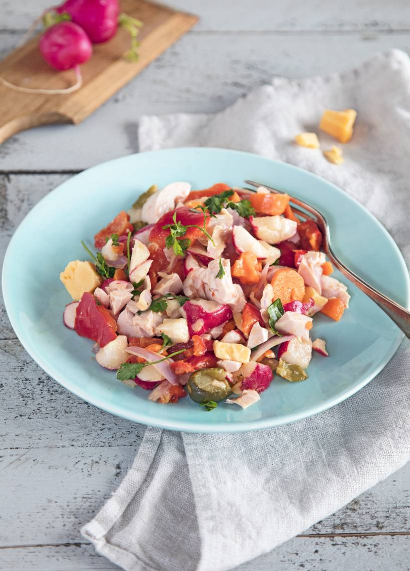 Bunter Käse-Wurst-Salat