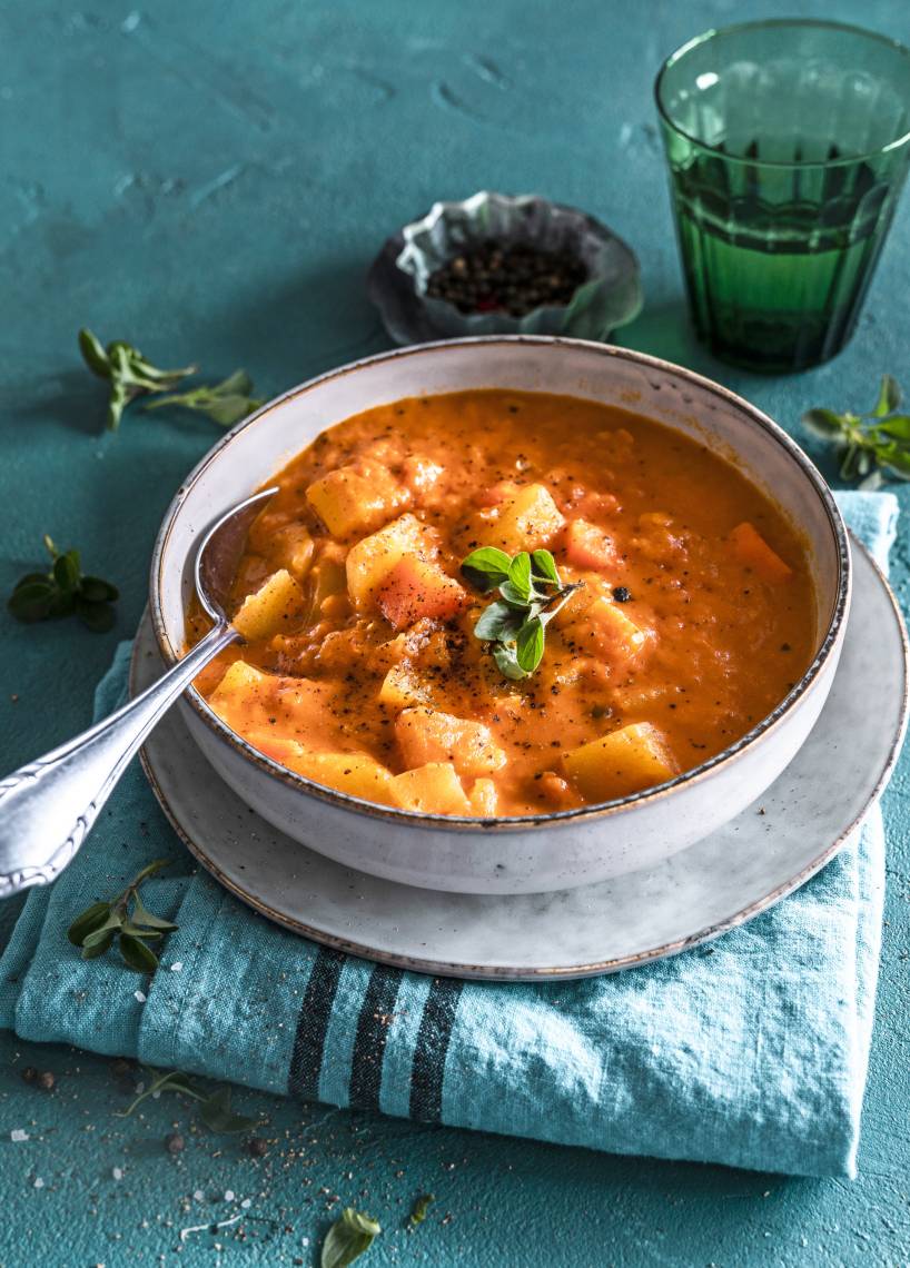 Kartoffelgulasch vegetarisch im Monsieur Cuisine | ZauberMix Kartoffelgulasch vegetarisch im Monsieur Cuisine | ZauberMix