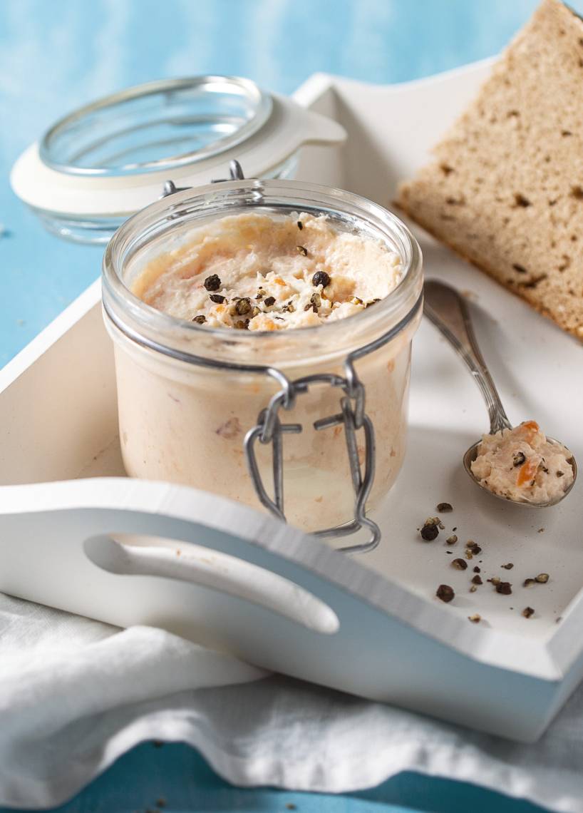 Einfacher Lachsaufstrich