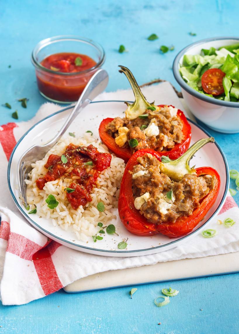 Gefüllte Paprika mit Hackfleisch und Feta