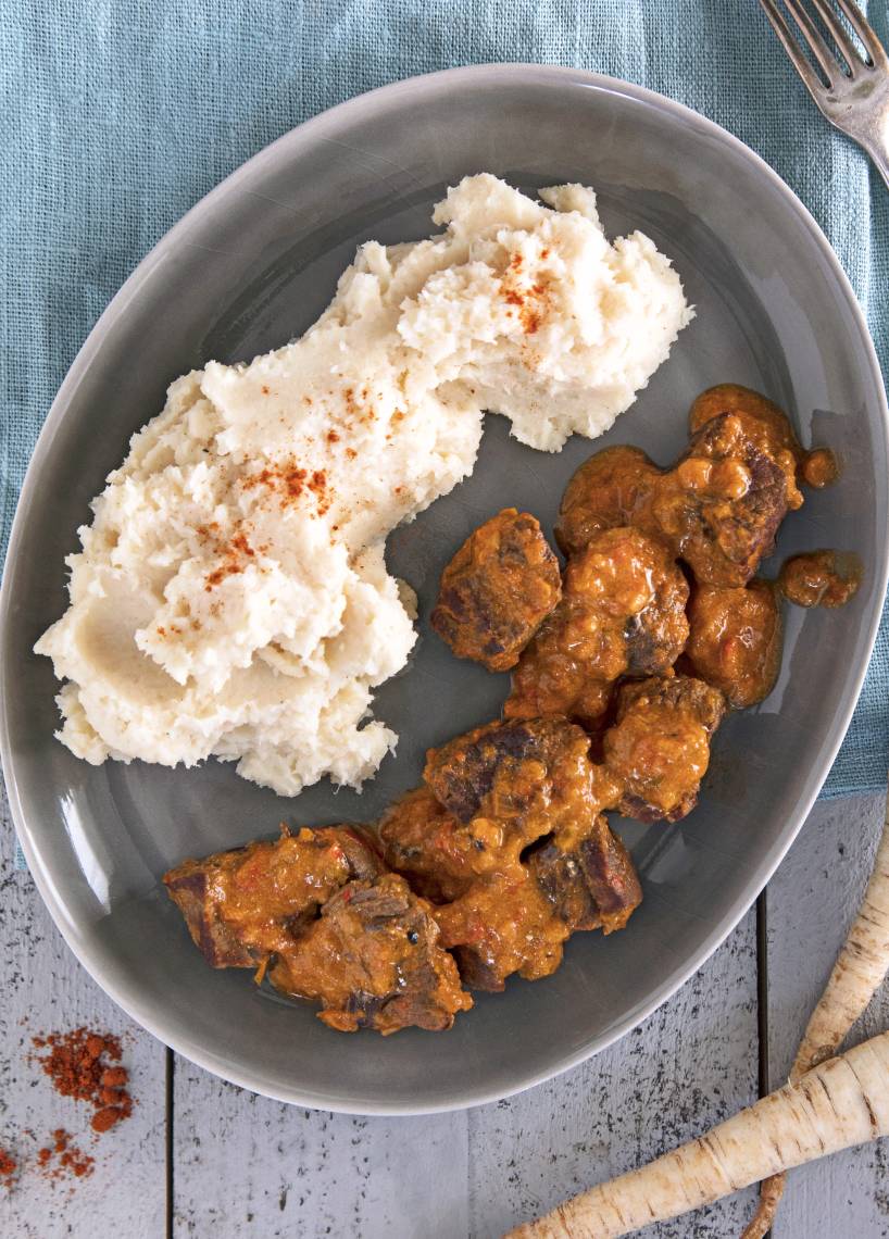 Gulasch mit Petersilienwurzeln