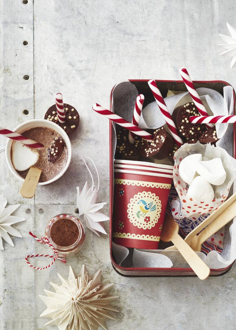 Heisse Gewuerzschokolade am Stiel