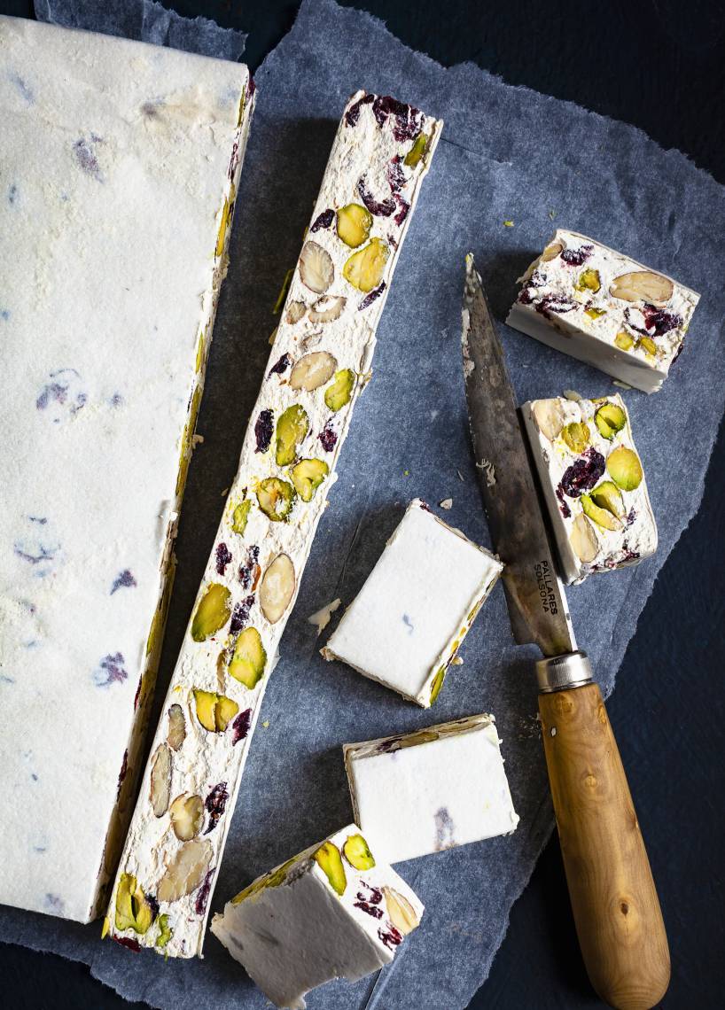 Mandel-Nougat im Monsieur Cuisine mit Cranberries | ZauberMix
