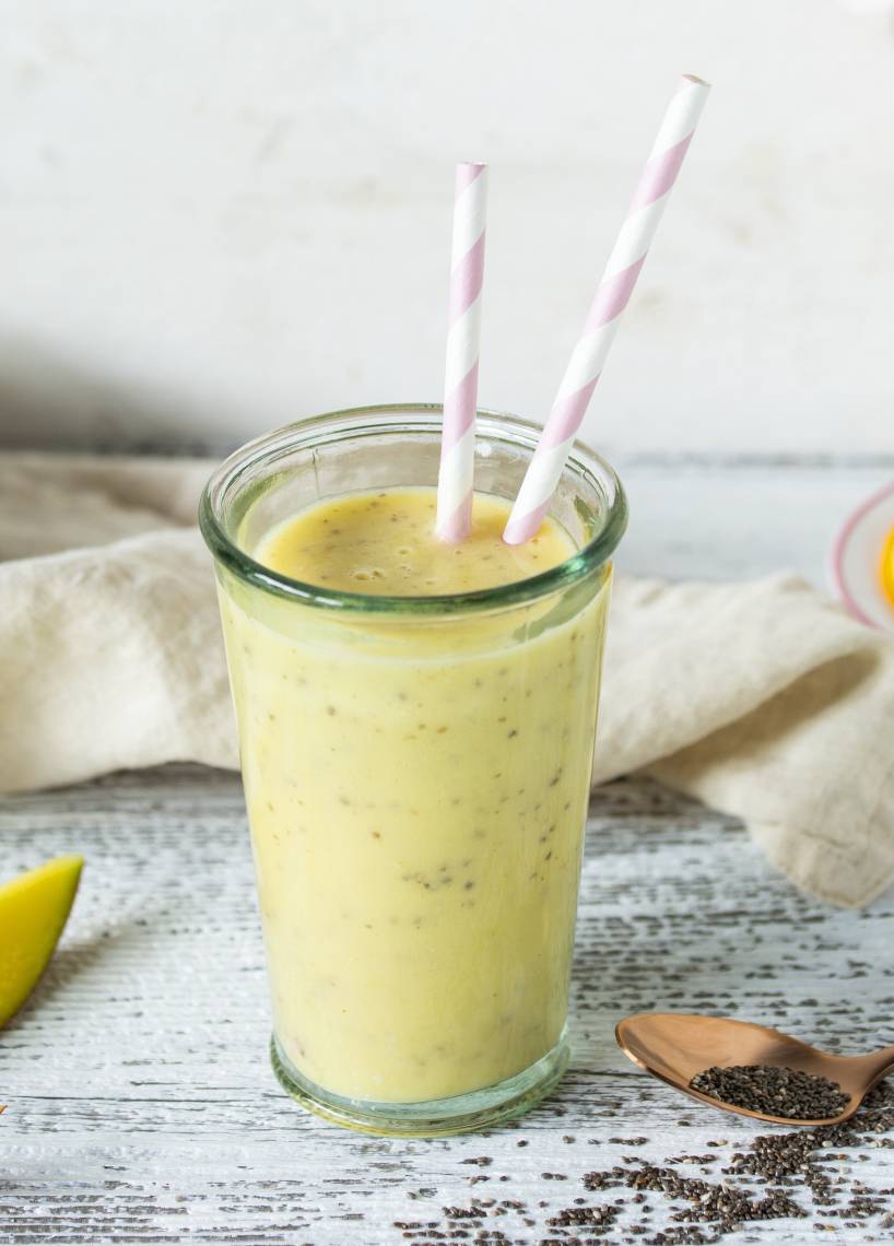 Mango-Orangen-Shake mit Chiasamen
