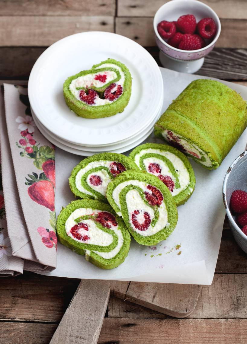 Matcha-Biskuitrolle mit dem Monsieur Cuisine | ZauberMix